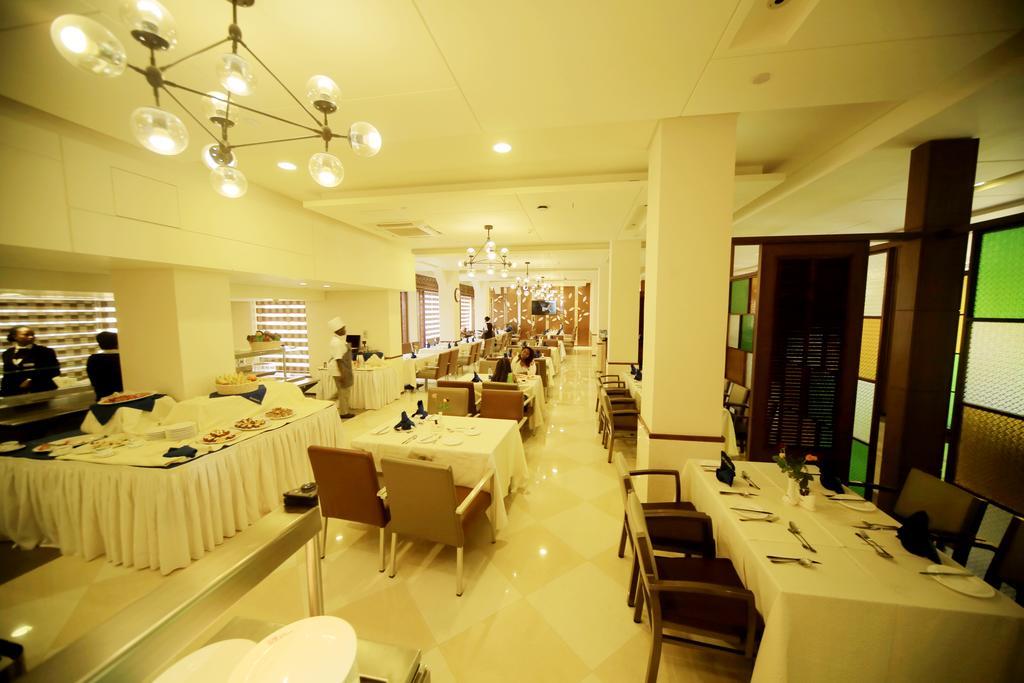 Hotel Africana Kampala Exteriér fotografie