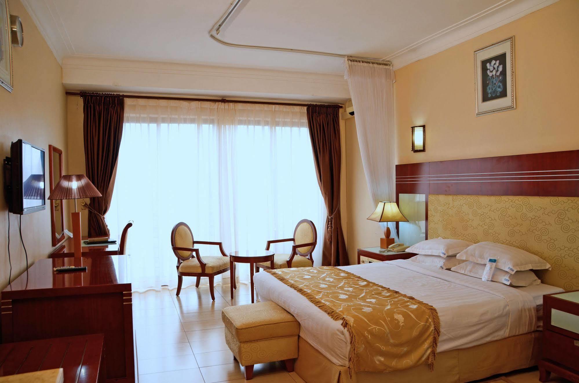 Hotel Africana Kampala Exteriér fotografie